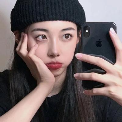 黑夜里的眼睛